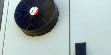 Afrika sıcaklıkları sonrası trafolara fan yerleştirildi