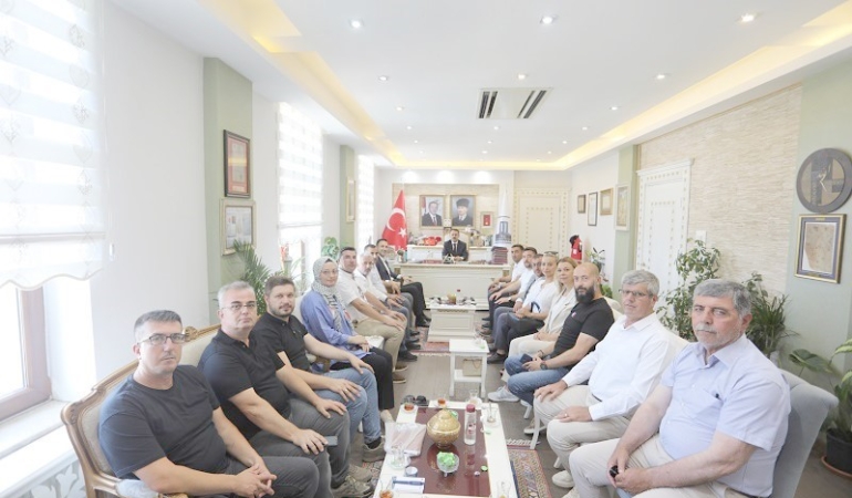 AK Parti’den Vali Aktaş’a veda ziyareti