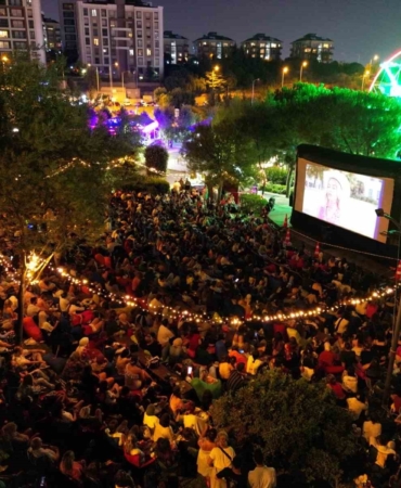 Akasya Açık Hava Sineması başlıyor