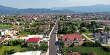 Akyazı’da 9 kilometrelik arter yeni yüzüyle hizmette