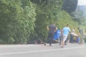 Akyazı’da tarım aracı devrildi: 5 yaralı