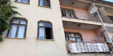 Anayasa Mahkemesi Başkanının torunu 2. kattan düştü