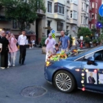 Arabasını oyuncaklarla donatarak Filistinli çocuklar için farkındalık oluşturan vatandaş ilgi odağı oldu