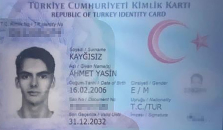 Arnavutköy’de denize giren genç boğuldu