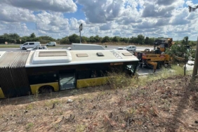 Arnavutköy’de İETT otobüsü su gideri kanalına düştü, faciadan kıl payı dönüldü