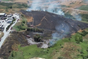 Arnavutköy’de otluk alanda çıkan yangın tarım arazisine sıçradı