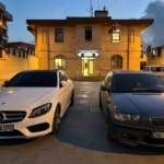 Arnavutköy’de trafikte biri drift yaptı, diğeri inip video çekti