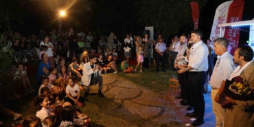 Ataşehir’de ‘Karavan Tiyatrosu’ rüzgarı