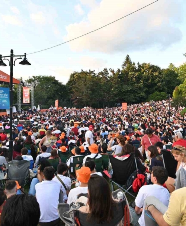 Avusturya-Türkiye maçı dev ekranda izlenecek