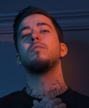 Aydın, temmuz ayında DJ Valeron ve Mahmut Orhan ile müziğe doyacak