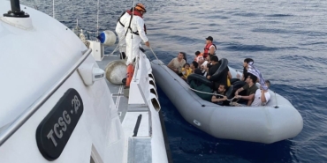 Ayvacık açıklarında 16 kaçak göçmen yakalandı
