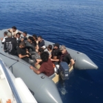 Ayvacık açıklarında 17 kaçak göçmen yakalandı