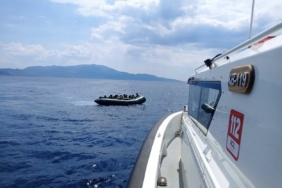 Ayvacık açıklarında 17 kaçak göçmen yakalandı