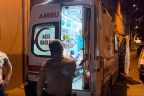 Babasına kızıp başını cama vurdu, hastanelik oldu