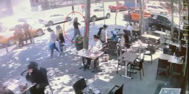 Bağcılar’da imamı okla vuran saldırganın camiye doğru gittiği anların görüntüleri ortaya çıktı