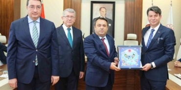 Bakırköy Adliyesi’nden yeni görev yerlerine atanan cumhuriyet başsavcılarına veda töreni