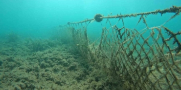 Balıkesir Büyükşehir, denizleri hayalet ağlardan arındırıyor