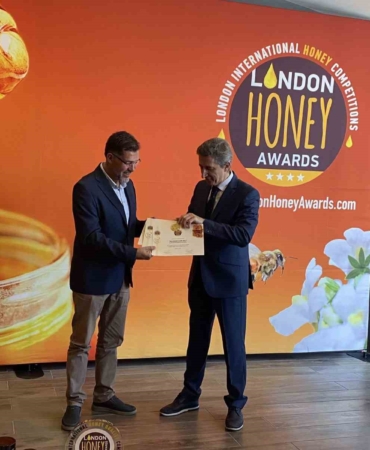 Balıkesir’de üretilen 3 bala, Londra’dan ‘Altın Lezzet Ödülü’