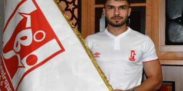 Balıkesirspor, Ahmet Gülay ve Hüseyin Altıntaş ile sözleşme imzaladı