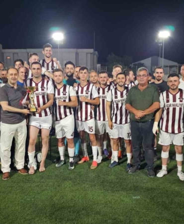 Bandırma’da mahalleler arası futbol turnuvasının şampiyonu belli oldu