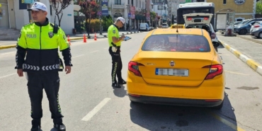 Bandırma’da trafik denetimlerinde 59 sürücünün ehliyetine el konuldu