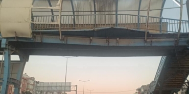 Bandırma’da üst geçit onarımı gecikti, taraftarlar tepkili