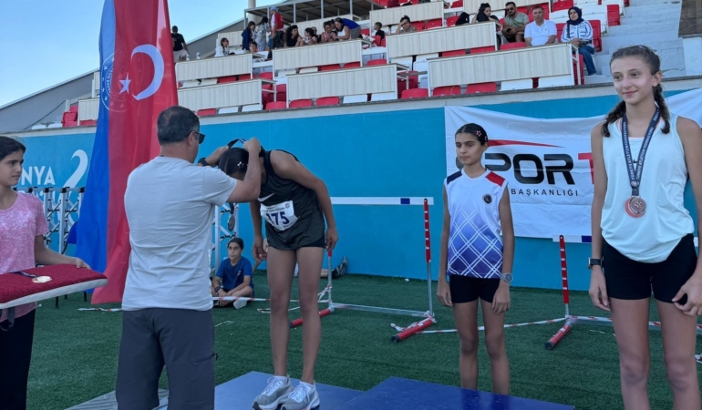 Bandırmalı sporcular Türkiye 2’incisi oldu
