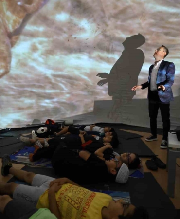 Başakşehir Belediyesi, çocukların yaz aylarını verimli geçirmeleri için çeşitli etkinlikler düzenliyor