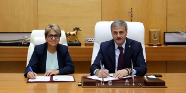 Başkan Alemdar adli yardım protokolüne imzayı attı: