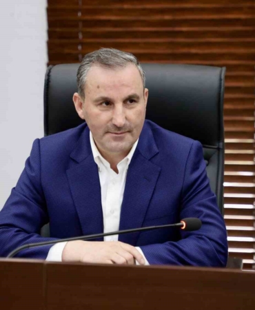 Başkan Ali Tombaş, İETT yetkilileriyle görüştü