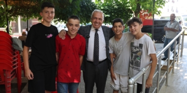 Başkan Şadi Özdemir Demirci’de mahalle halkını dinledi