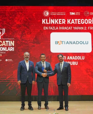 Batı Anadolu Grubu’na 3 ödül birden