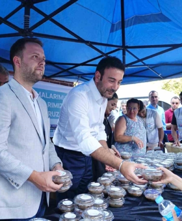 Beşiktaş Belediyesi’nde aşure ikramı