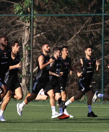 Beşiktaş, hazırlıklarına devam etti