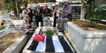 Beşiktaş Kulübü, Vedat Okyar’ı kabri başında andı