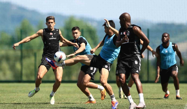 Beşiktaş yeni sezon hazırlıklarını sürdürdü