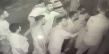 Beyoğlu’nda kardeşini döven şahsı silahla vurarak yaraladı