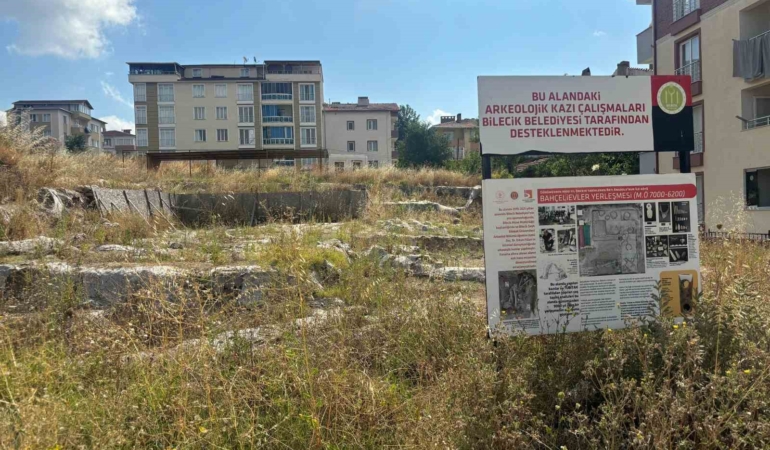 Bilecik’te 9 bin yıllık yaşam alanı otluğa döndü
