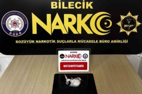 Bilecik’te durdurulan araçta uyuşturucu madde alarmı! 3 şüpheli yakalandı