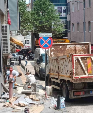 Bilecik’te kaldırımlar tamir ediliyor