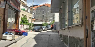 Bilecik’te sokak aralarındaki direklerden vatandaş şikayetçi