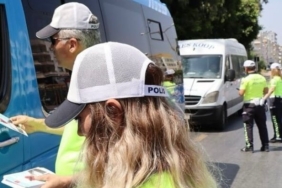 Bilecik’te trafik denetimlerinde 52 sürücüye 89 bin 669 TL para cezası uygulandı