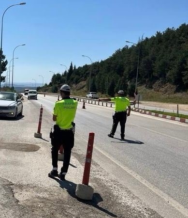 Bilecik’te trafik kurallarına uymayan 73 sürücüye 59 bin 559 TL ceza