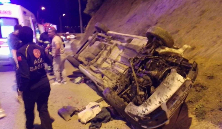 Bilecik’teki trafik kazasında 2’si çocuk 4 kişi yaralandı