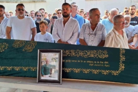 Bindiği bota tekne çarpmıştı: 6 saatlik arama sonucu cansız bedeni bulunan adam toprağa verildi