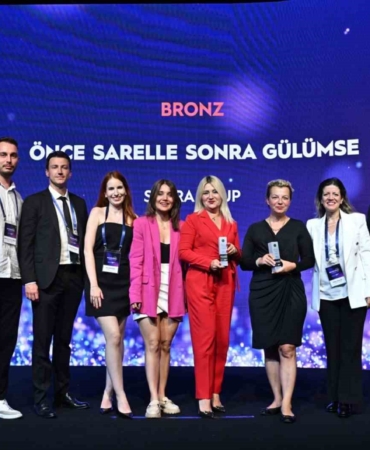 Brandverse Awards’tan Tadelle ve Sarelle’ye ödül