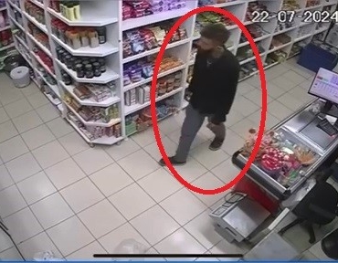 Bu kadarı ’pes’ dedirtti... Markette telefon hırsızlığı kamerada