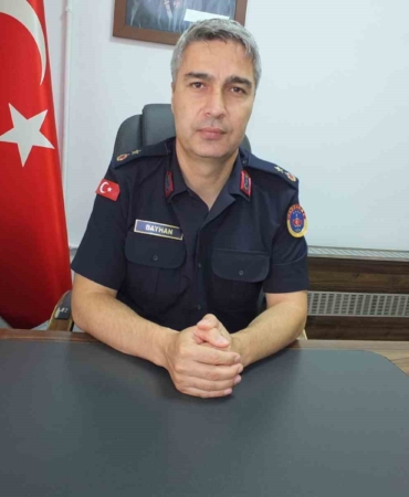 Burhaniye Jandarma Komutanlığına Ünal Bayhan atandı