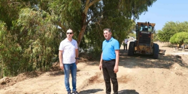 Burhaniye’de yürüyüş ve bisiklet yolu çalışmaları başladı