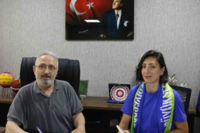 Bursa Büyükşehir Belediyespor’da Betül Yılmaz da imzaladı